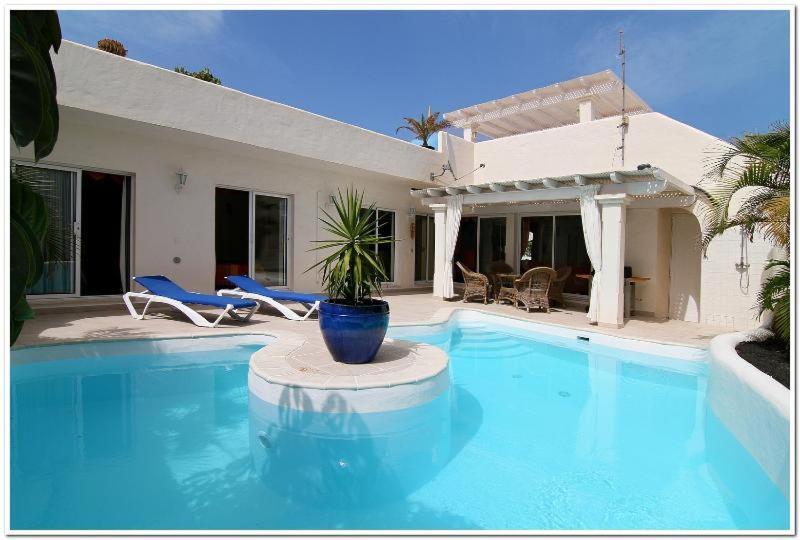 Villa Mi Casa Su Casa La Oliva Exterior foto